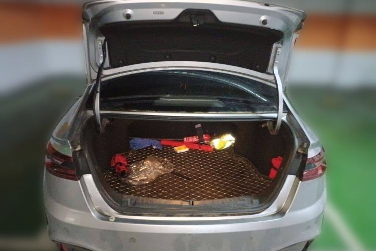 Used Geometry A 2022 Pro 430KM Commuter Edition Trunk