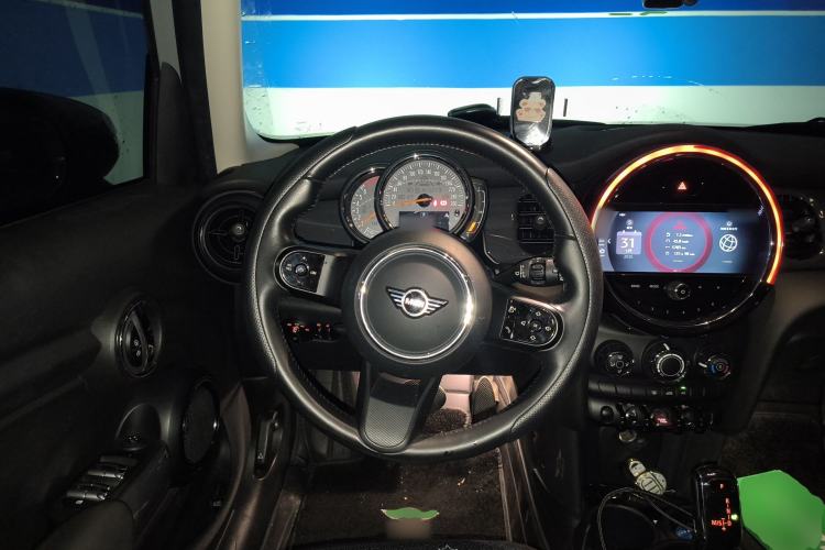 Used MINI 2022 1.5T ONE Five-Door PLUS
