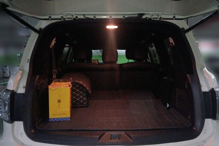 Used Nissan Patrol 2018 Y62 4.0 XE Middle East Trunk