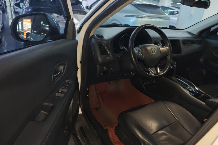 Used Honda Vezel 2017 1.8L CVT Front-Wheel Drive Pioneer Edition
