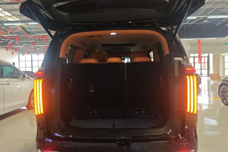 Used Wey Gaoshan 2025 Four-Wheel Drive Alpine 8