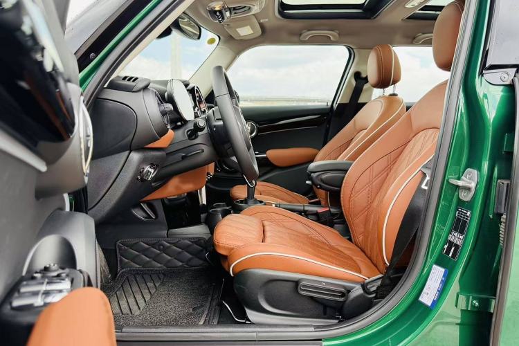 Used MINI MINI 2022 Updated 1.5T COOPER Artist Five-Door Edition