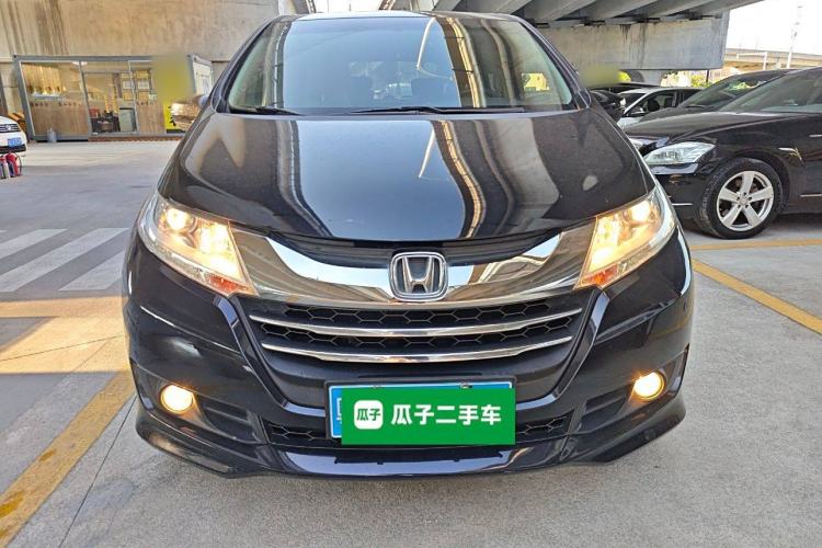 Used Honda Odyssey 2015 Revised 2.4L Luxury Edition
