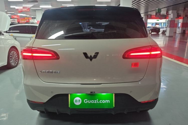Used Wuling Bingo PLUS 2024 330 km Range Five-Seater Version