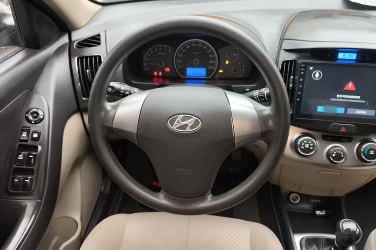 Used Hyundai Celesta 2011 1.6L Manual Luxury Model