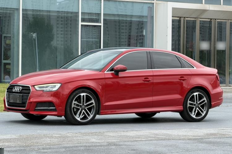 Used Audi A3 2017 Limousine 35 TFSI Sport Edition Guazi used car, China used car export, Used car for sale, Used cars, Cheapest cars for sale