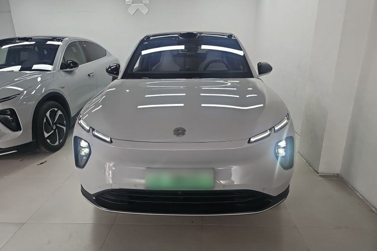 Used Nio EC6 2024 75 kWh Front