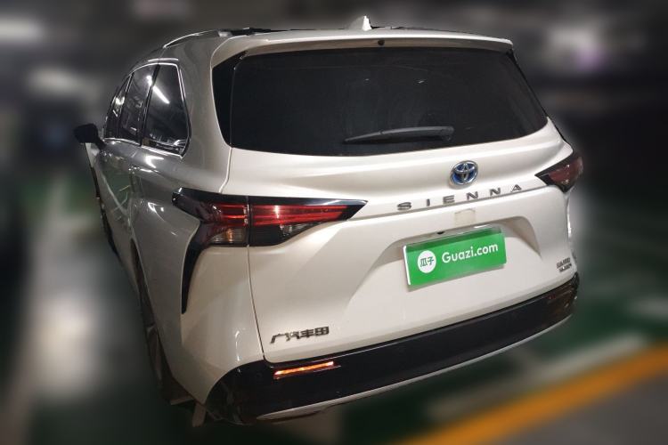 Used Toyota SIENNA 2023 2.5L Hybrid Deluxe Edition Rear Left 45 Deg