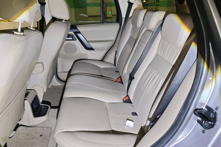 Used Land Rover Freelander 2 2011 3.2L i6 HSE Gasoline Edition