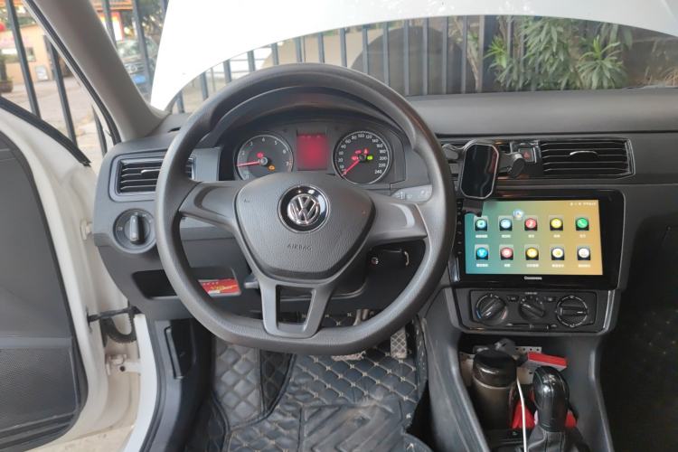 Used Volkswagen Santana 2021 1.5L Automatic Fashion Edition Steering Wheel