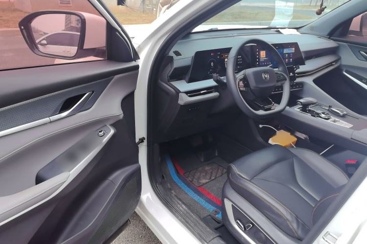 Used CHANGAN CS75 PLUS 2022 2nd Generation 1.5T Automatic Prestige Version
