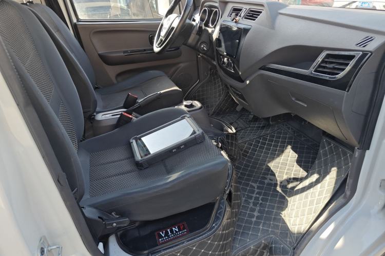 Used Dongfeng Yufeng Yufeng EM26 2023 High-End Model 41.86 kWh CATL