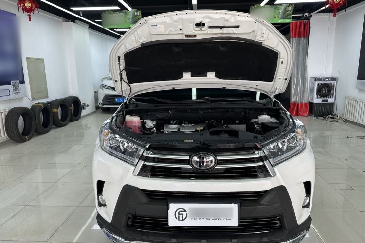Used Toyota Highlander 2018 2.0T Four-Wheel Drive Prestige Version 7 Seats China VI Standard