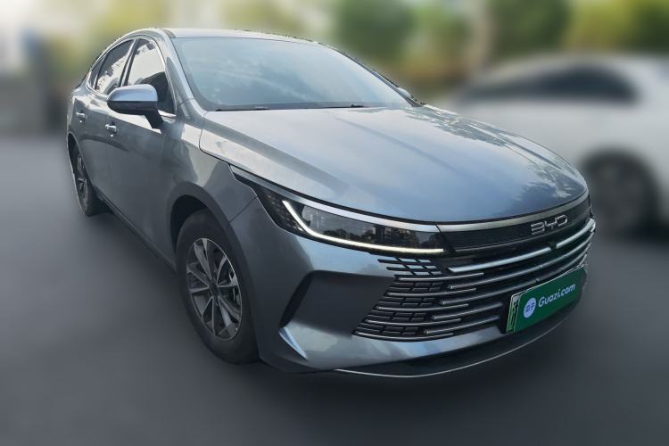 Used BYD Destroyer 05 2024 HONOR Edition DM-i 55KM Luxury Model Front Right 45 Deg