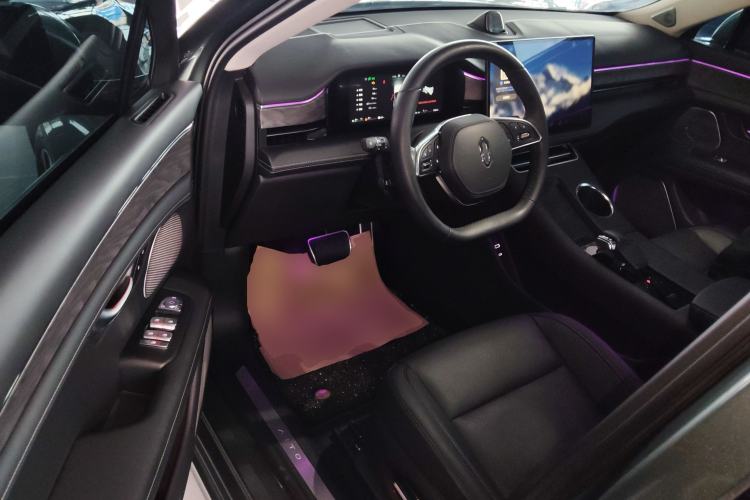 Used Hima AITO M5 2022 Extended-Range Four-Wheel Drive Performance Version Driver Seat