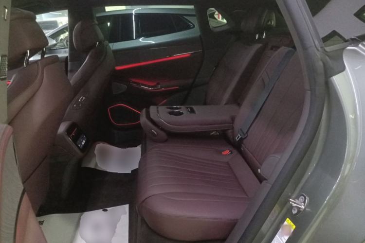 Used Denza Z9GT 2024 1100 Four-Wheel Drive Ultra Version Left Rear Seat