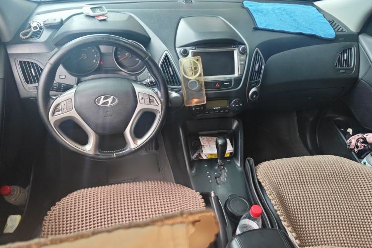 Used Hyundai ix35 2015 2.0L Automatic 2WD Smart Type China IV

