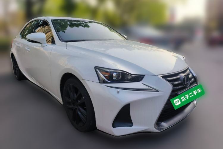 Used Lexus IS 2017 300 Leading Edition
