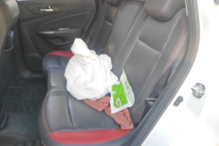 Used Changan CS15 2016 1.5L Manual Fashion Edition
