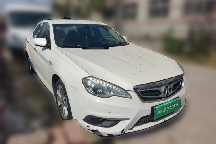 Used BAIC Senova D70 2013 2.0T Comfort Edition Front Right 45 Deg