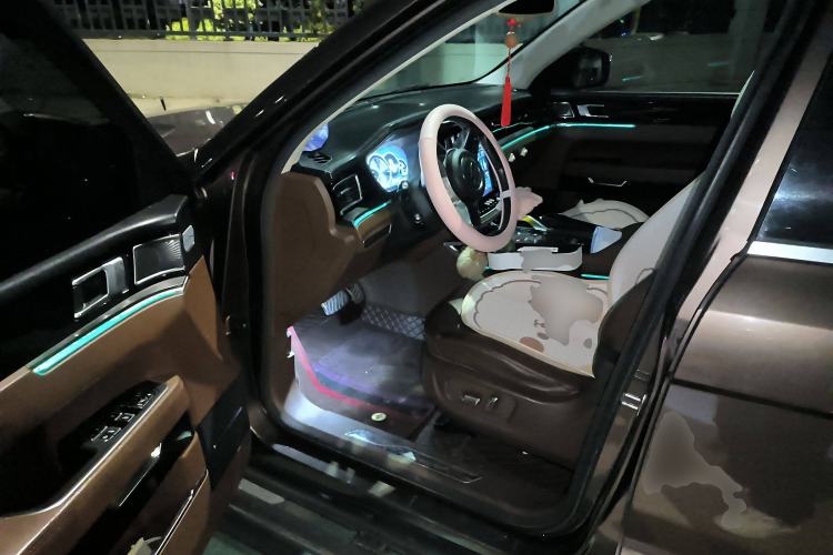 Used Zotye T800 2018 2.0T Automatic Prestige Smart Connectivity 7-Seater