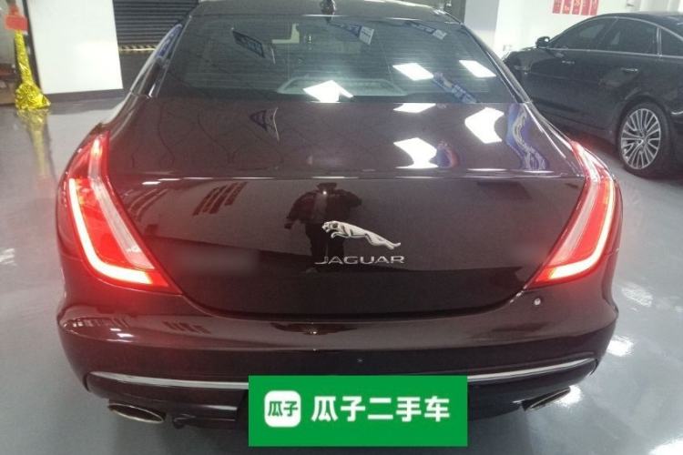 Used Jaguar XJ 2018 XJL 3.0 SC Two-Wheel-Drive Panoramic Business Edition