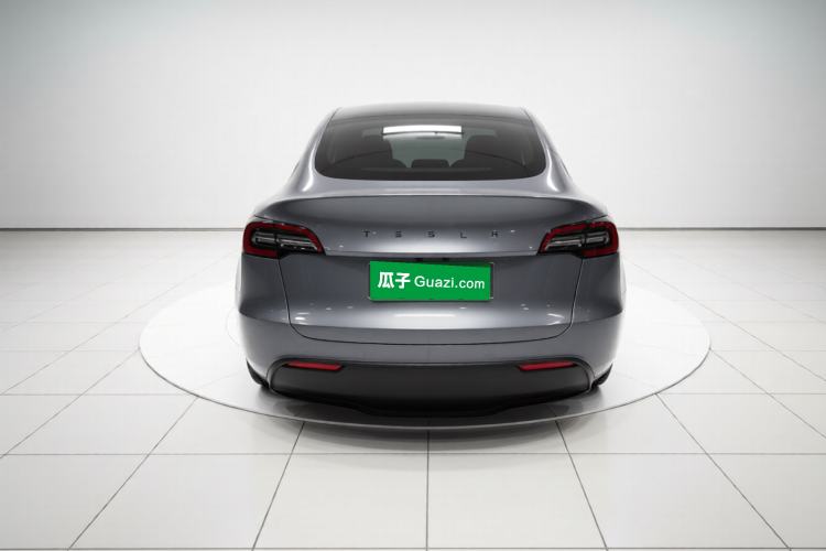 Used Tesla Model Y 2022 Rear-Wheel-Drive Version
