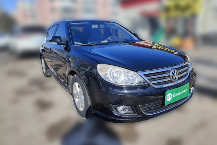 Used Volkswagen Lavida 2011 1.6L Manual - Premium Edition Front Right 45 Deg