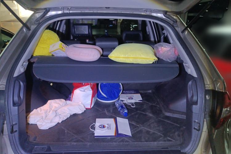 Used Renault Koleos 2012 2.5L Two-Wheel Drive Comfort Edition with Navigation Trunk