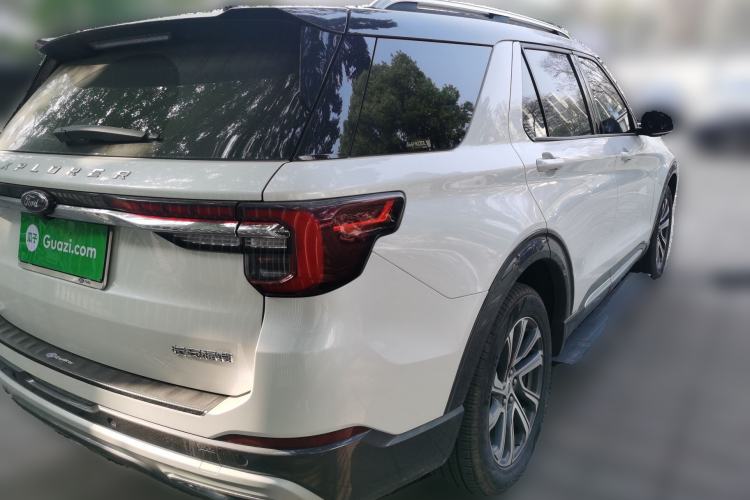 Used Ford Explorer 2023 EcoBoost 285 Four-Wheel Drive Stylish Plus Version 7 Seats
