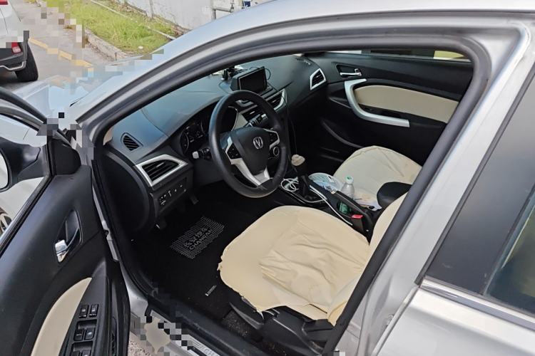 Used Changan Alsvin V7 2015 1.6L Manual Fun Model China IV Standard