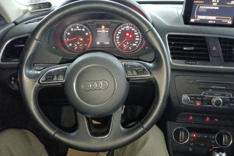 Used Audi Q3 2016 30 TFSI Fashion Model
