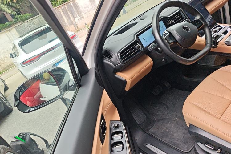 Used Nio ES8 2020 580 km Signature Edition 7-Seater Version Driver Seat