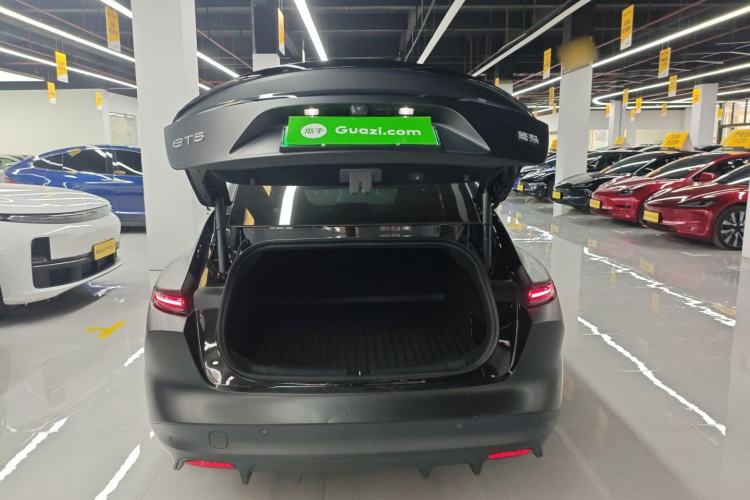 Used Nio ET5 2024 75 kWh
