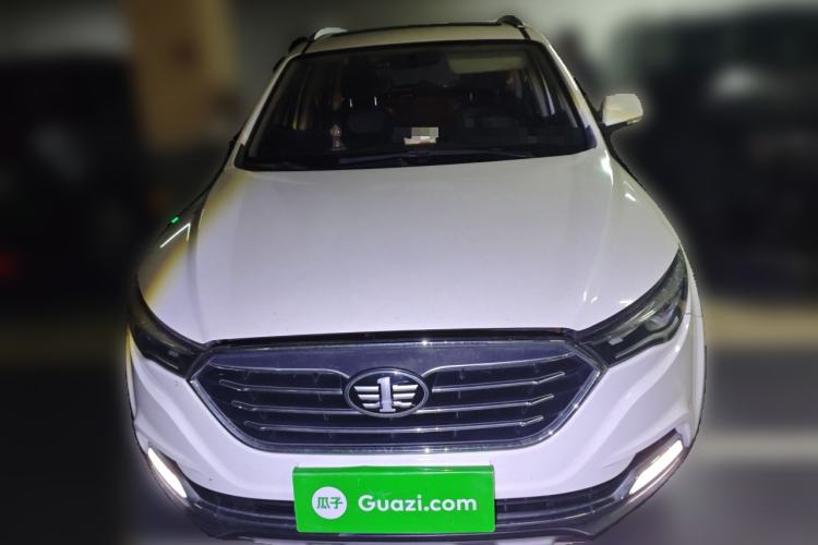 Used Bestune X40 2017 1.6L Automatic Prestige Edition
