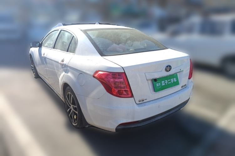 Used Bestune B50 2013 1.6L automatic luxury version
