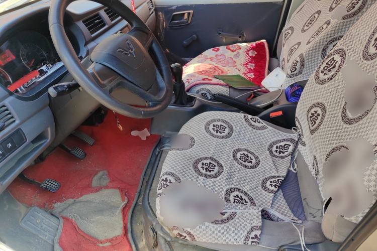 Used Wuling Zhiguang 2015 1.2L S Practical Model LSI Left Front Seat