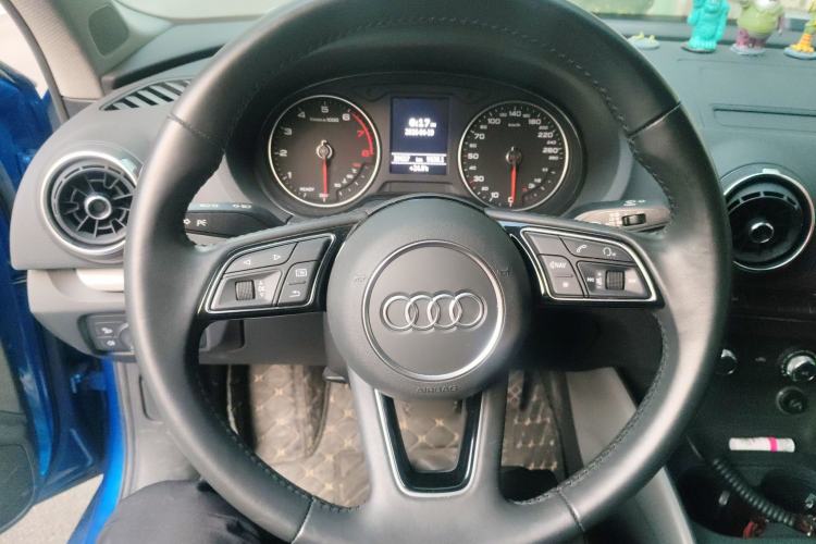 Used Audi A3 2019 Limousine 35 TFSI Ambition China V
