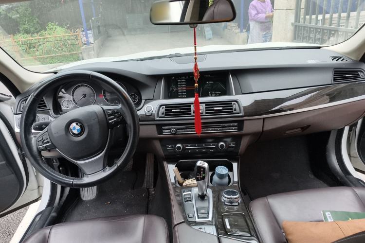 Used BMW 5 Series 2014 525Li Luxury Design Package
