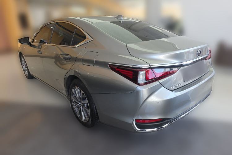 Used Lexus ES 2023 200 Excellence Edition Rear Left 45 Deg