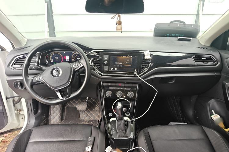 Used Volkswagen T-ROC 2019 280TSI DSG Two-Wheel Drive Comfort Version China VI Standard Interior 2