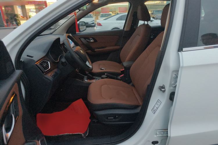 Used FAW Senya R7 2016 1.6L Automatic Prestige Model
