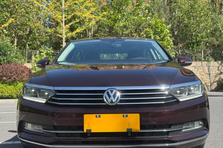 Used Volkswagen Magotan 2018 330TSI DSG Luxury Model