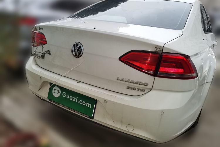 Used Volkswagen Lamando 2017 230TSI DSG Fashion Edition