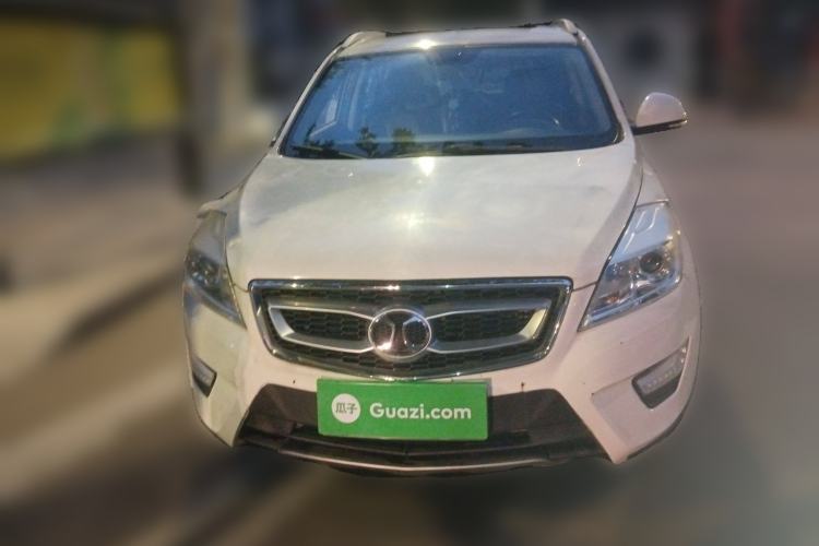 Used BAIC Senova X65 2015 2.0T Automatic Elite Model