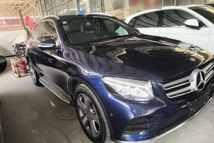 Used Mercedes-Benz GLC 2017 GLC 260 4MATIC Luxury Model