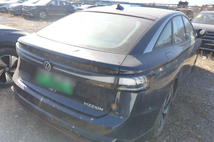 Used Volkswagen ID.7 VIZZION 2024 AIR model
