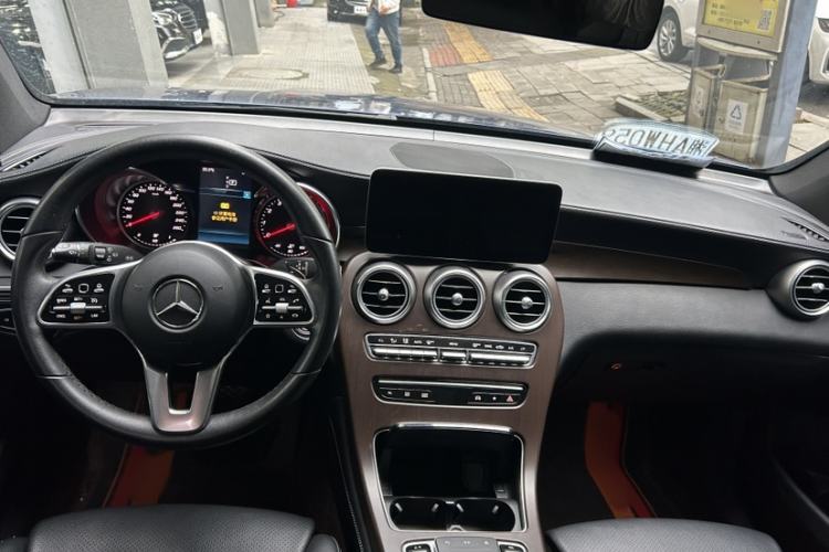 Used Mercedes-Benz GLC 2020 GLC 260 L 4MATIC Dynamic Model Instrument Cluster