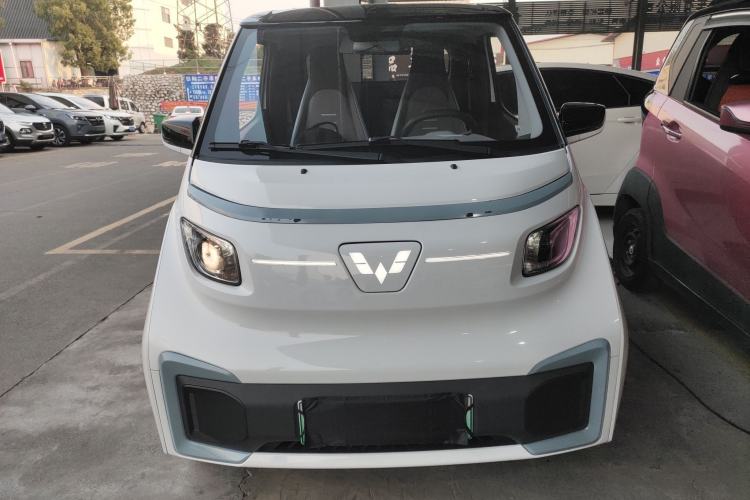 Used Wuling NAMMIEV 2021 Passion Edition Front