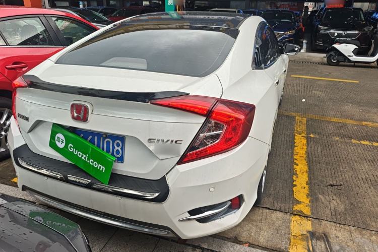 Used Honda Civic 2016 180TURBO CVT Comfort Version
